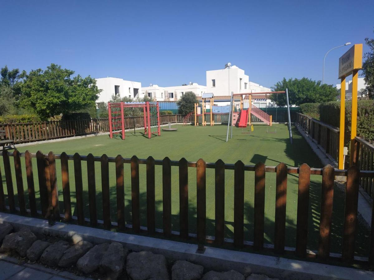 Cosy Apartment In A Luxury Resort Paralimni Eksteriør billede