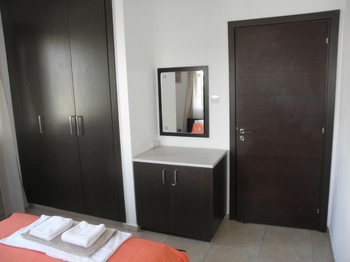 Cosy Apartment In A Luxury Resort Paralimni Eksteriør billede