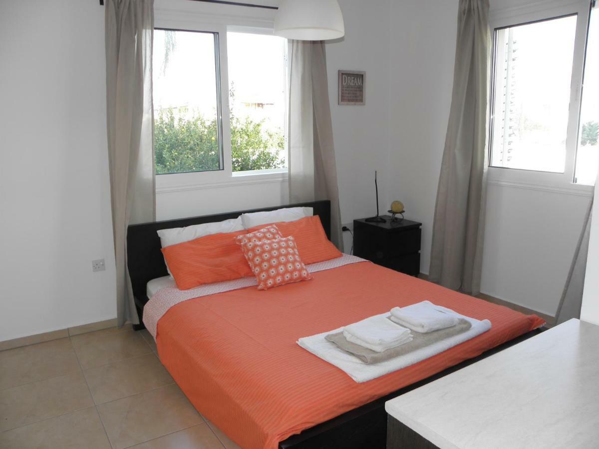 Cosy Apartment In A Luxury Resort Paralimni Eksteriør billede